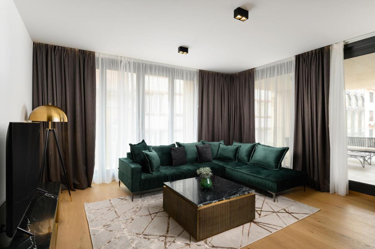 Emerald Downtown Luxury Suites By Continental Group Budapest Exterior photo